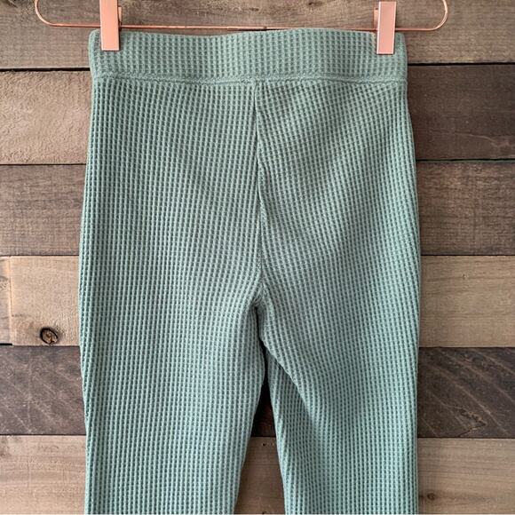 Aerie Women's Waffle High Waisted Flare Pant Lounge Leggings Olive Fun Green - Picture 8 of 10